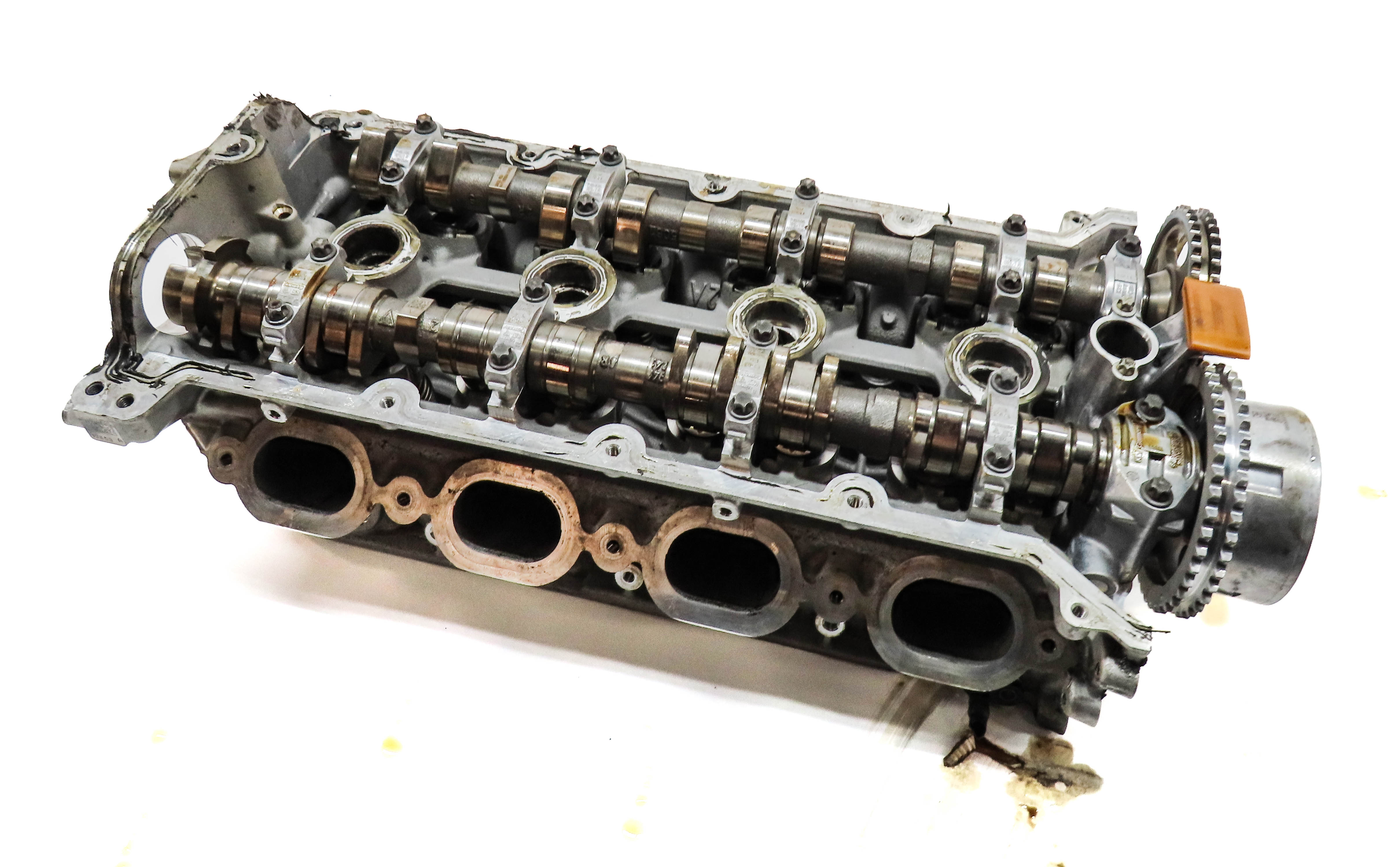 10-13 PORSCHE PANAMERA (970 G1) RWD N/A 4.8L M48 V8 ENGINE LEFT CYLINDER HEAD — exact item pictured